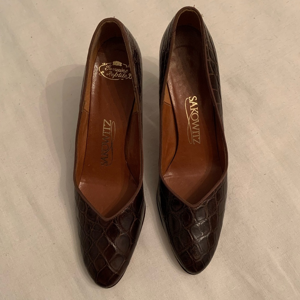 Alligator pumps